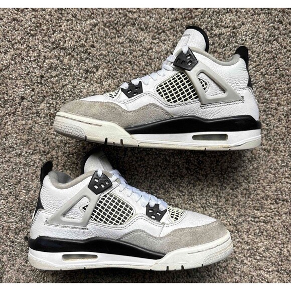 Nike Air Jordan 4 Military Black Size 4 Youth (Size 5.5 Women's) - Picture 2 of 8
